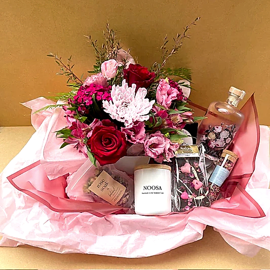 Unveiling Romance: Buderim Floral Art's Valentine's Day Gin Pamper Pack