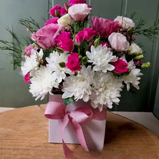 pink and white flower box